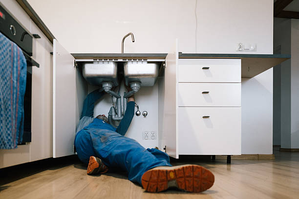 Professional Leak Detection technician working in Grafton, WI
